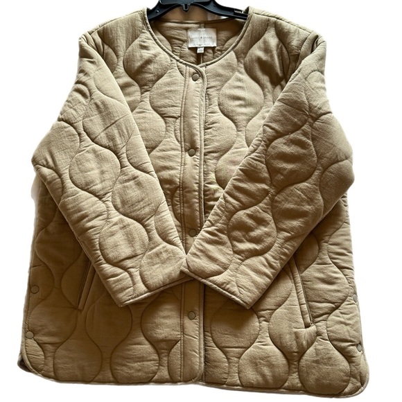 Lucky Brand Jackets & Blazers - Lucky Brand Quilted Beige Puffer Jacket